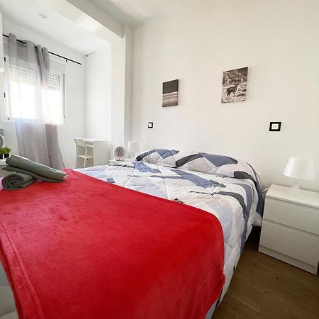 Chill Madrid Apartament Esterno foto
