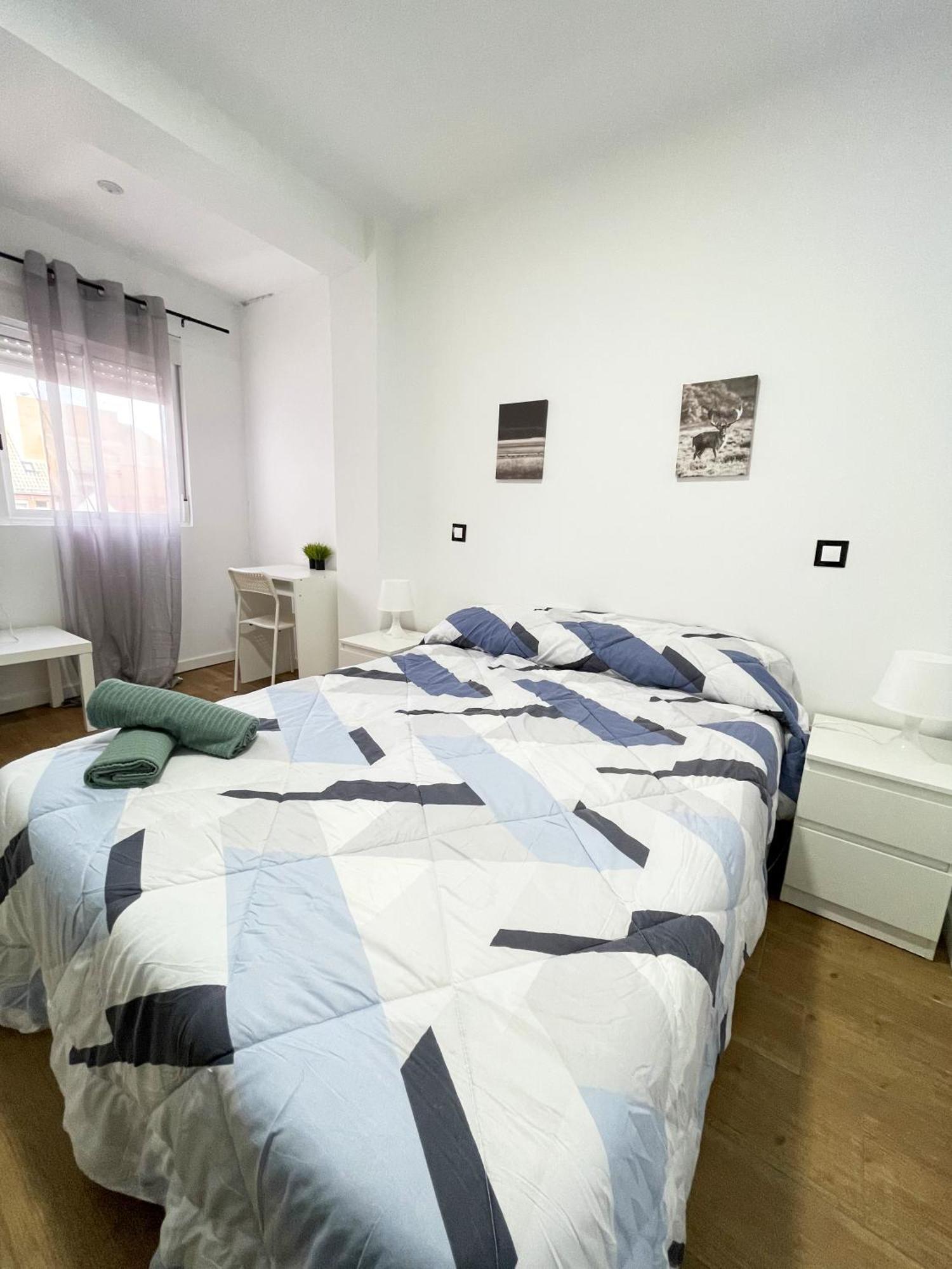 Chill Madrid Apartament Esterno foto